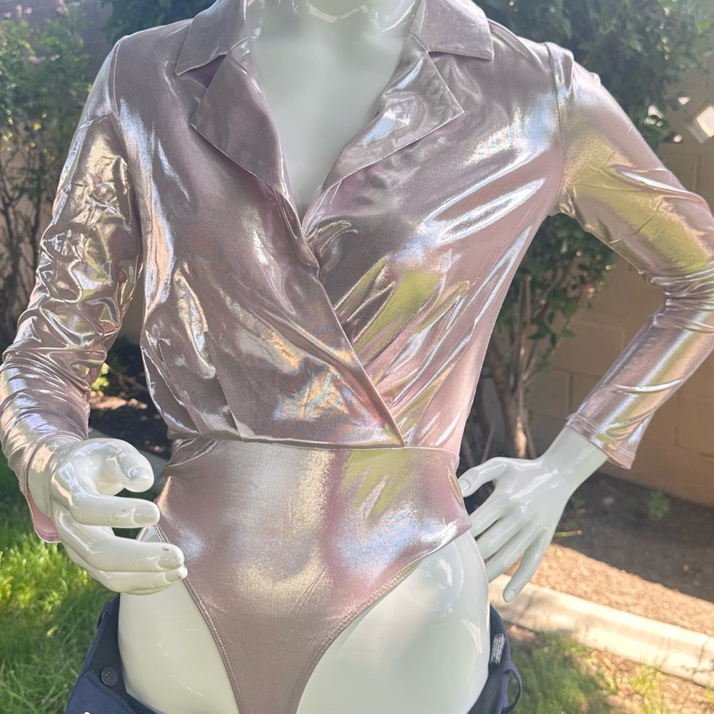 Shimmering Pink and Gold Wrap Bodysuit with Notched Collar
PF20
